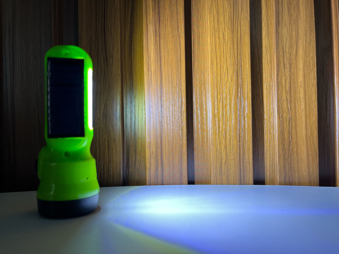 Linterna ECO solar