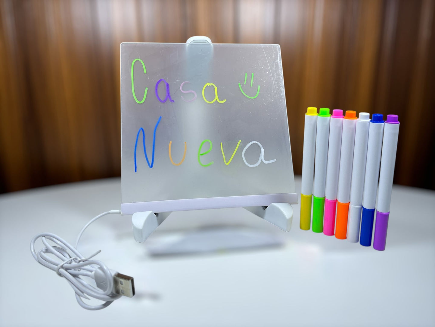Pizarra LED de 15x15cm + lapices de colores