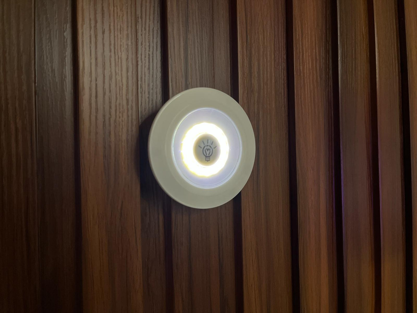 Luz c/ control a pilas