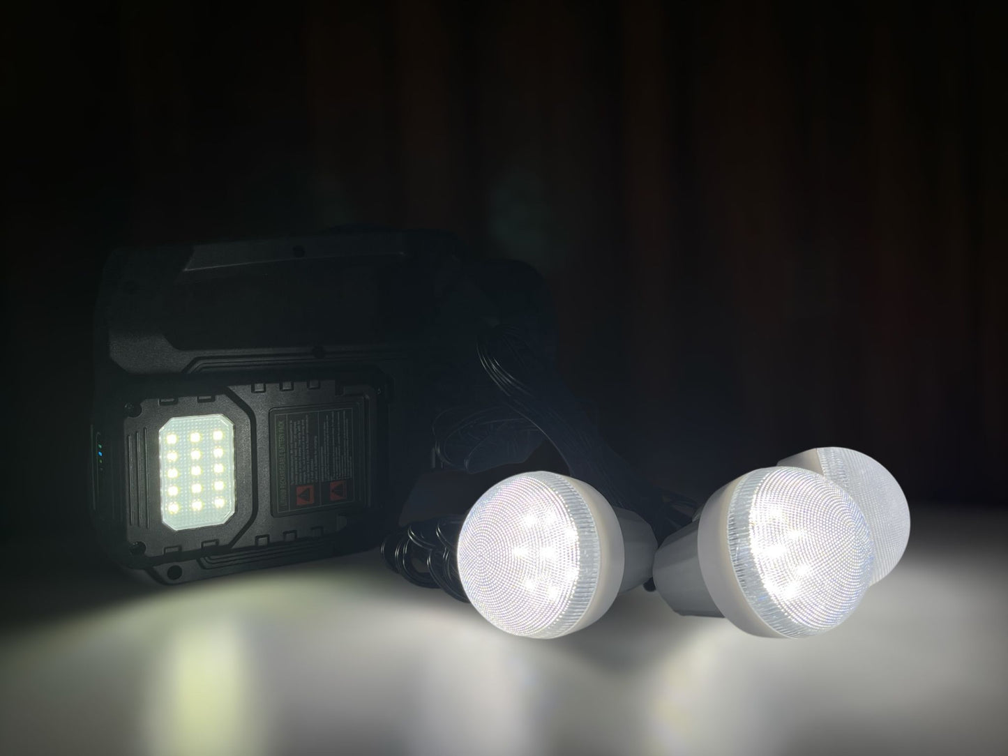 Foco + panel solar MOD: GD-C6