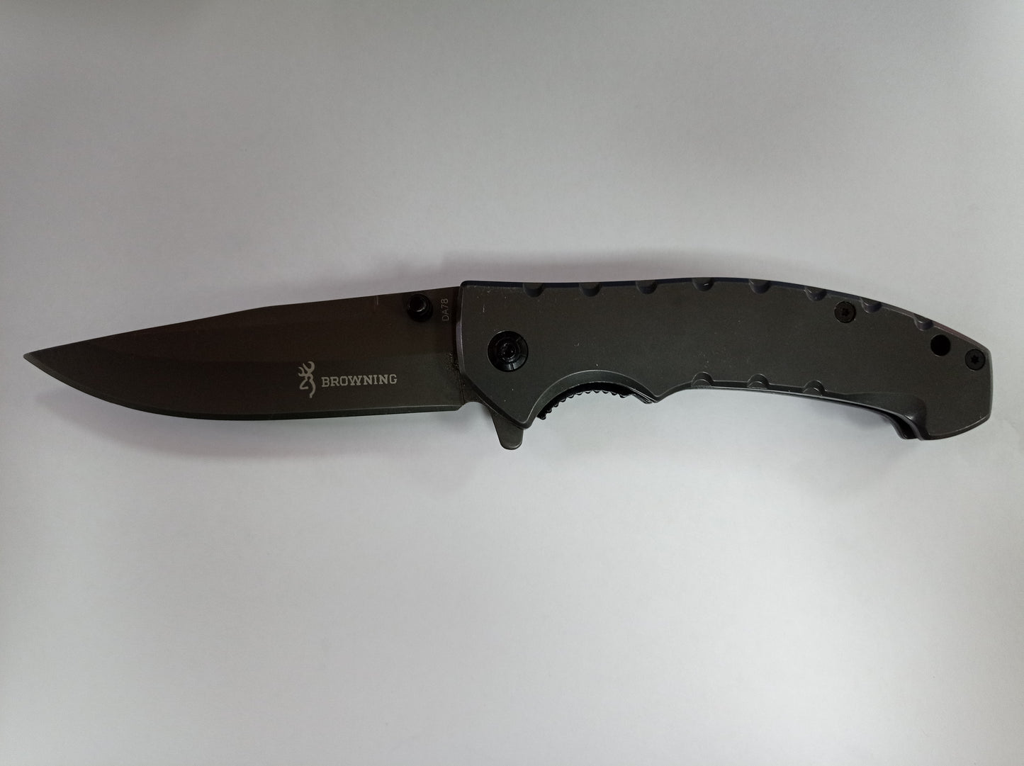 Navaja Brown Metal Guillotina