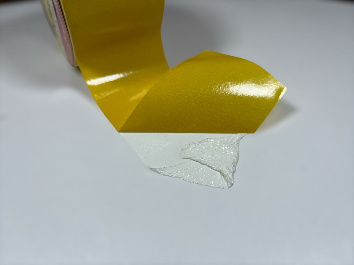 Cinta double sided ultra resistente