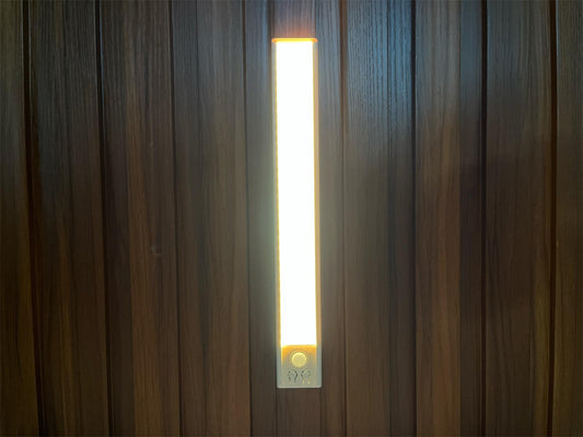 Luz bajo mesada c/ sensor  50cm