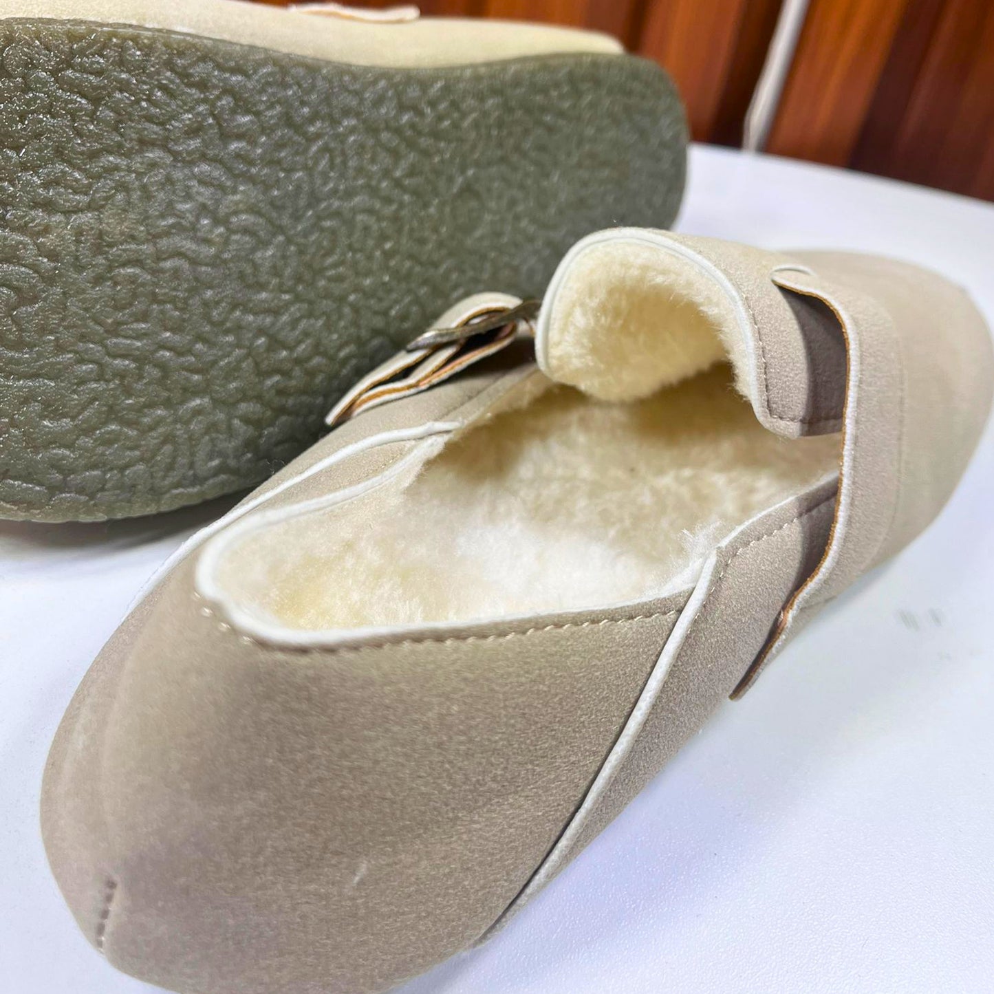 Pantuflas Tipo "Zuecos"