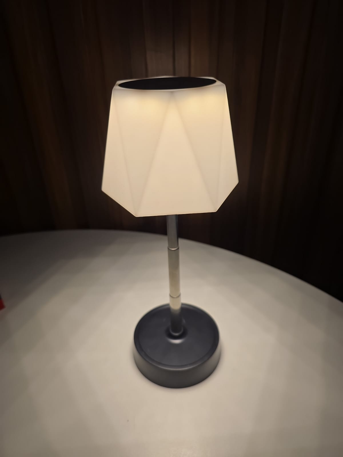 LAMPARA LED EXTENSIBLE