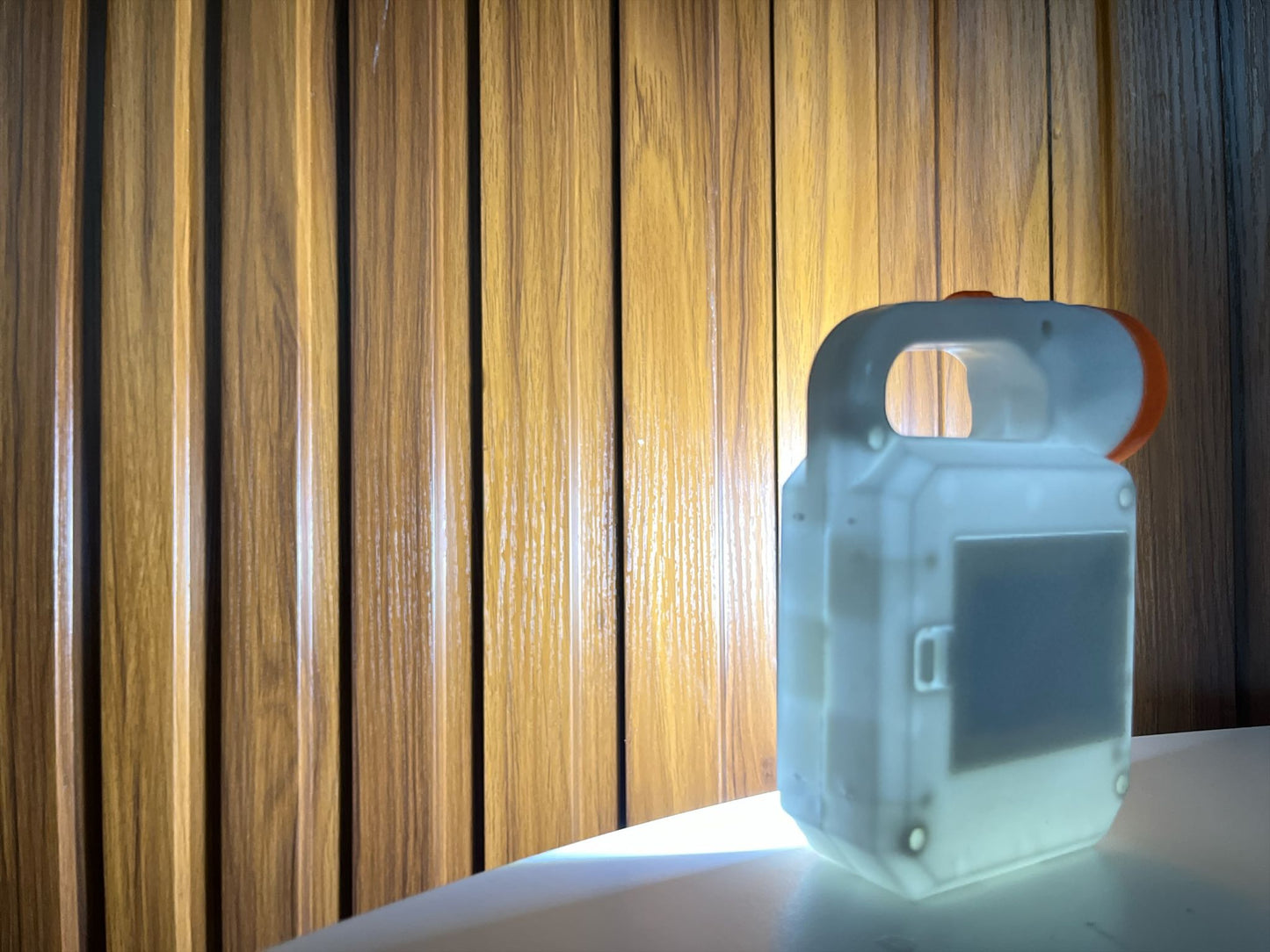 Linterna + luz MOD: YJ-1988C