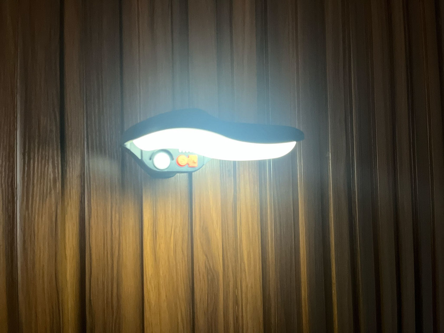 Luz solar MOD: INDUCTION WALL