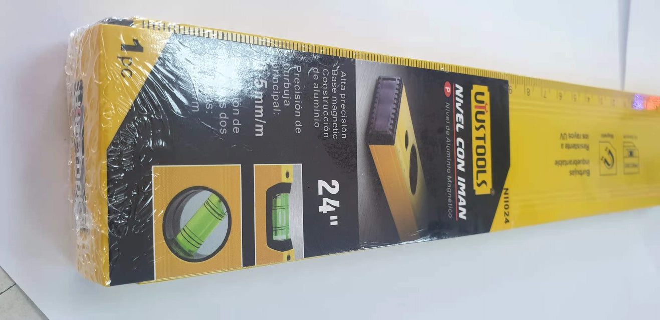 Nivel con Imán 24"